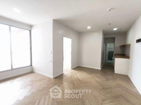 2-BR Condo at Pathumwan Resort near BTS Phaya Thai (ID 1283418)