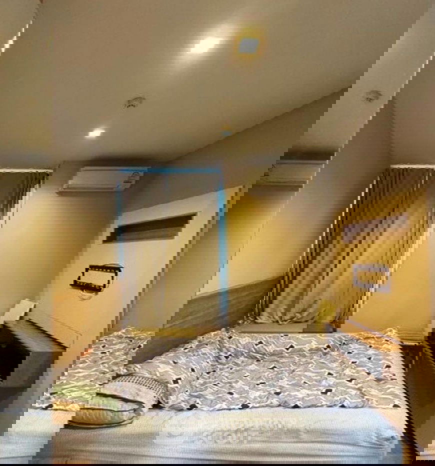 รูป คอนโด 1-ห้องนอน ที่ ริธึ่ม สาทร ใกล้ BTS สะพานตากสิน (ID 1995529) - รูปที่ 3/4