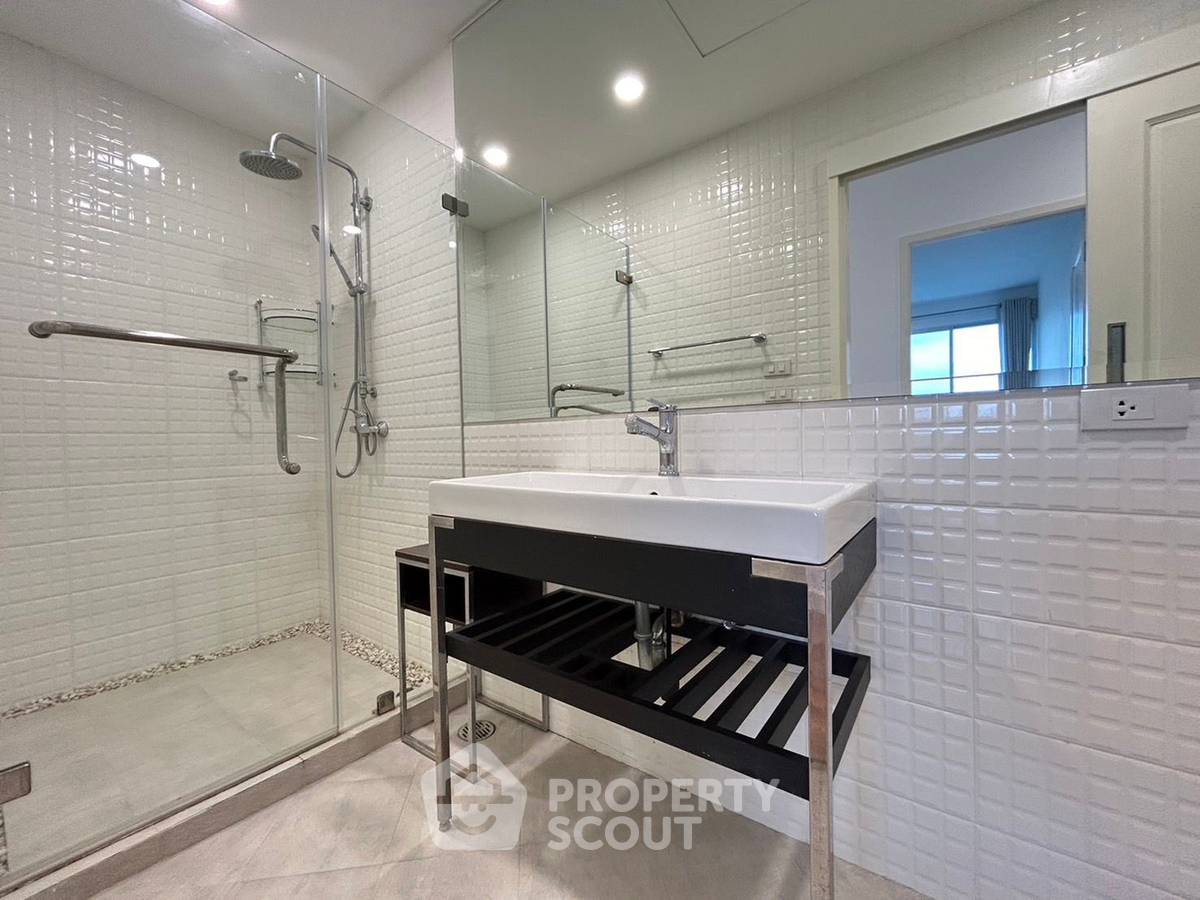 picture 3-BR Condo at Baan Suan Rim Sai close to Khao Takiab beach (ID 1396662) - 15/26