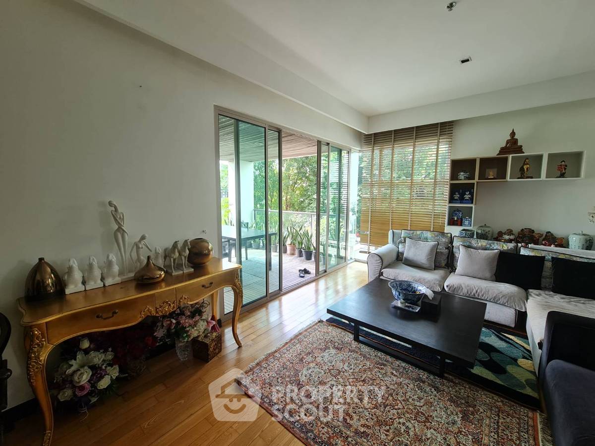 picture 3-BR Condo at The Lofts Yennakart in Chong Nonsi (ID 2078658) - 5/16