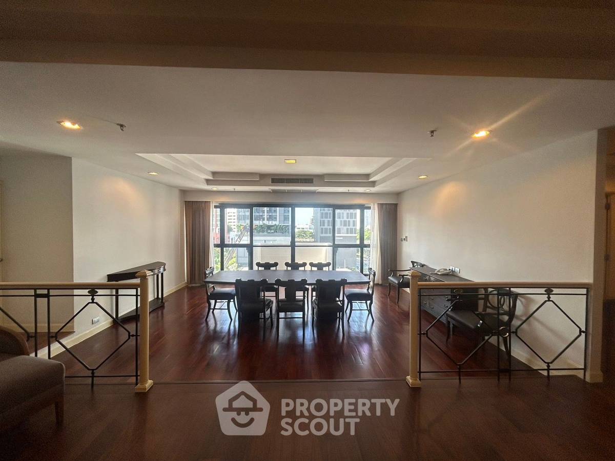 รูป คอนโด 3-ห้องนอน ที่ ซานติ ซาดาน ใกล้ BTS ทองหล่อ (ID 1676066) - รูปที่ 9/10