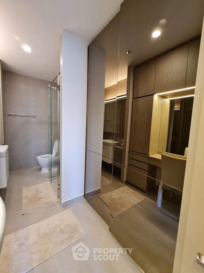 picture 1-BR Condo at Noble Ploenchit near BTS Phloen Chit (ID 933511) - 8/13