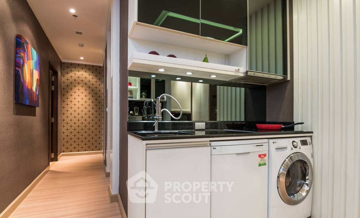 picture 2-BR Condo at Sky Walk Residences near BTS Phra Khanong (ID 1801589) - 12/24