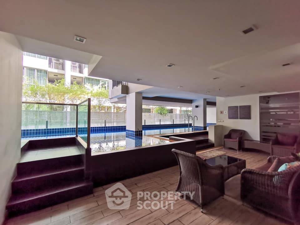 picture 1-BR Condo at Tree Condo Ekamai near BTS Ekkamai (ID 883765) - 2/13