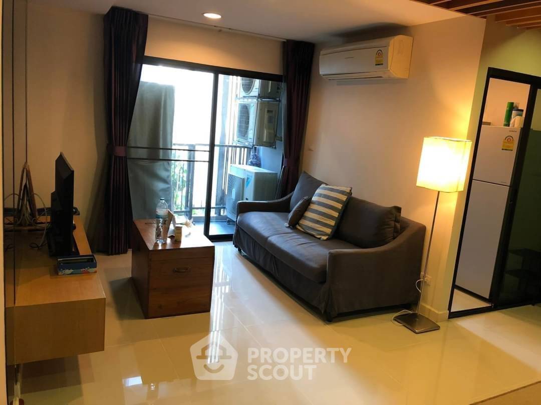 รูป คอนโด 2-ห้องนอน ที่ ซีนิธ เพลส สุขุมวิท 42 คอนโดมิเนียม ใกล้ BTS เอกมัย (ID 1989176) - รูปที่ 1/7