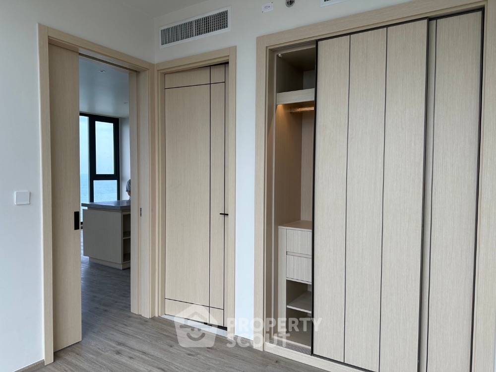 picture 2-BR Condo at AROM WONGAMAT close to Sanctuary of Truth (ID 1974675) - 6/15