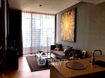 Condos for sale : 1-BR Condo at Saladaeng One near MRT Si Lom (ID 617812)