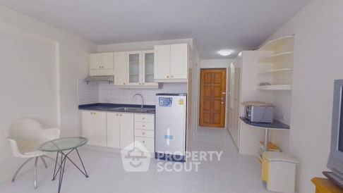 1-BR Condo at Raintree Villa Sukhumvit 53 near BTS Thong Lor (ID 998605)