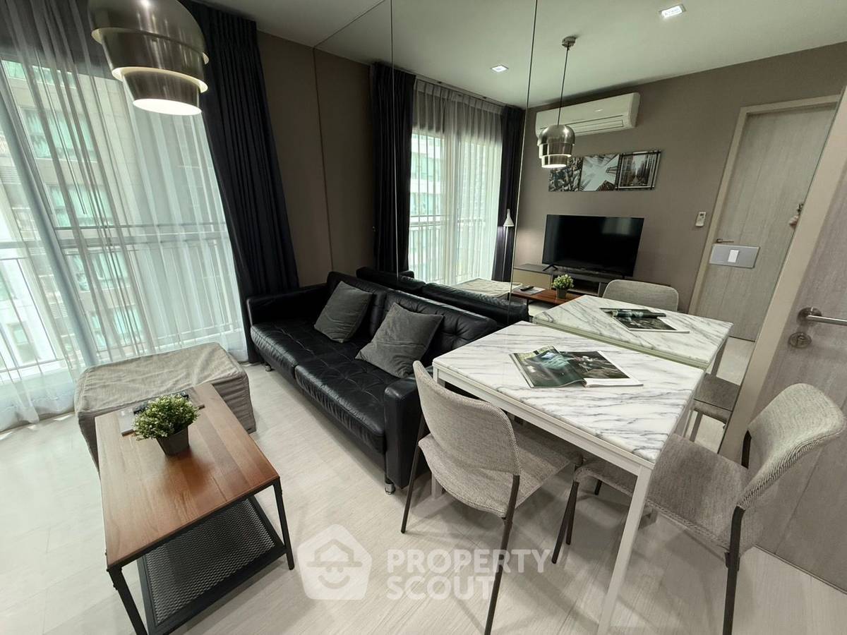 picture 2-BR Condo at Rhythm Sukhumvit 36-38 near BTS Thong Lor (ID 2103623) - 1/8