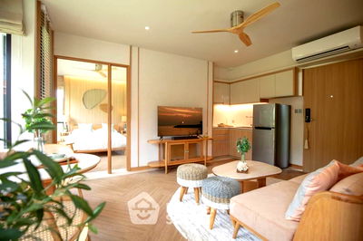 Condos for sale Stamford International University Hua Hin : 1-BR Condo at Sasara Hua Hin close to Khao Takiab beach (ID 1092976)