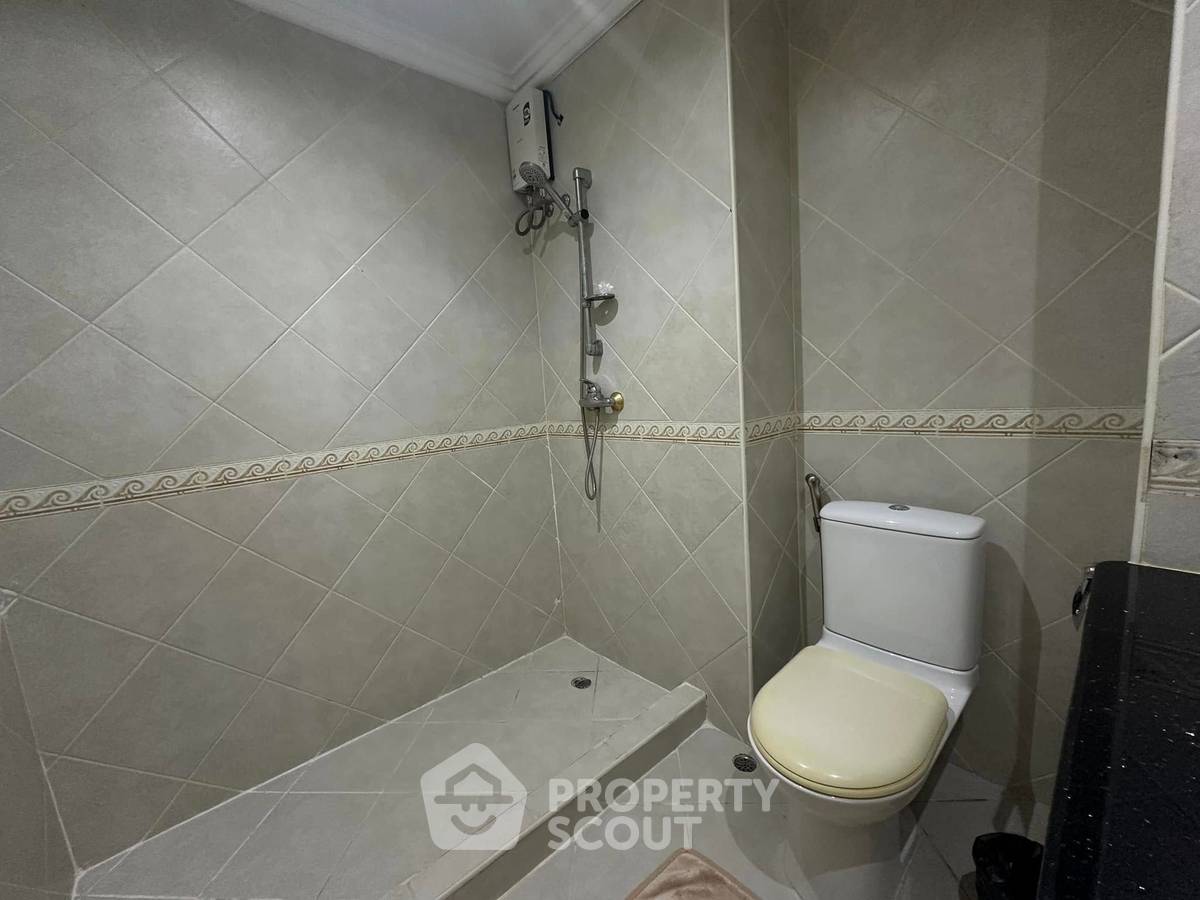 รูป คอนโด 1-ห้องนอน ที่ วิวทะเล 2 คอนโดมิเนียม จอมเทียน ใกล้ พัทยาใต้ (ID 2137014) - รูปที่ 10/22