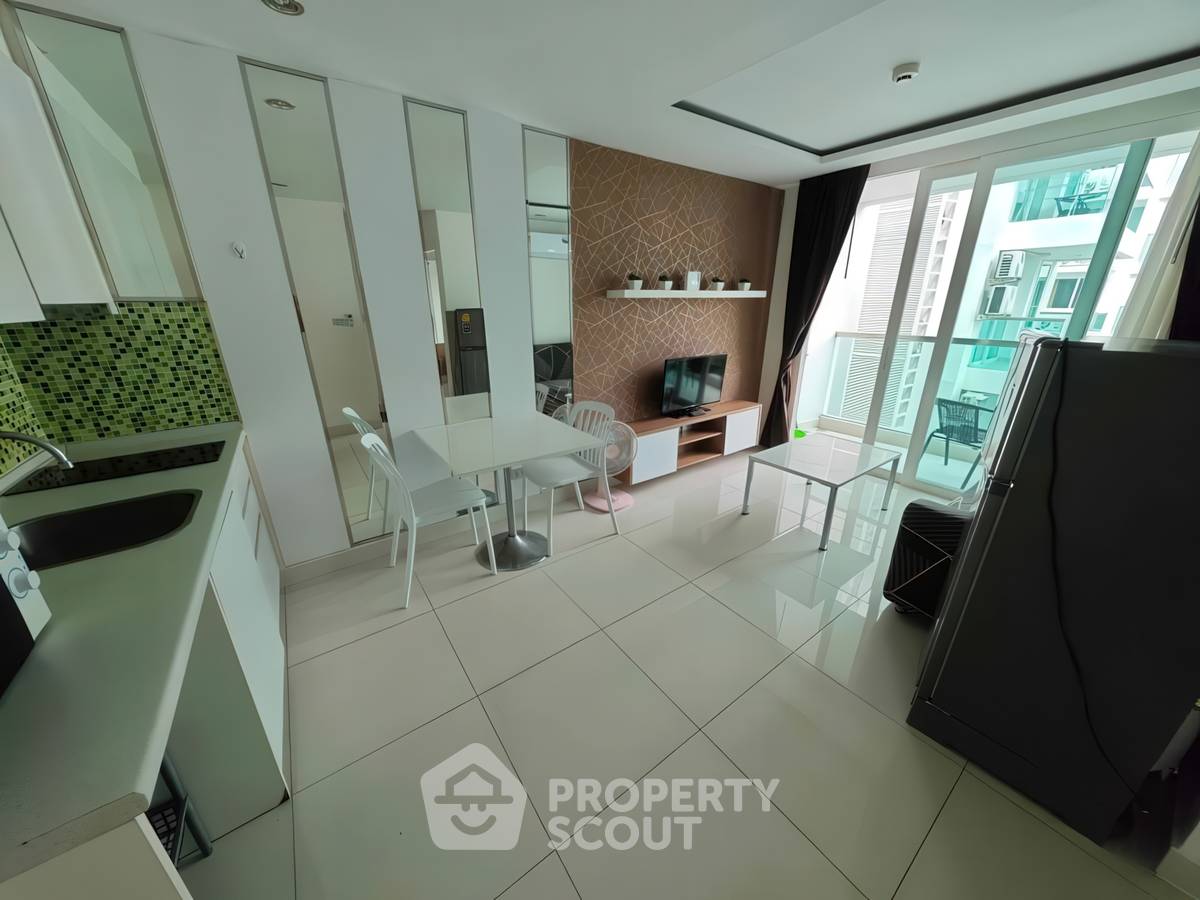 รูป คอนโด 1-ห้องนอน ที่ อเมซอน เรซิเด้นซ์ ใกล้ เมืองพัทยา (ID 2137206) - รูปที่ 3/6