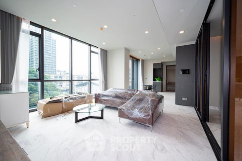 2-BR Condo at The Monument Thonglo close to Thong Lo (ID 2071044)