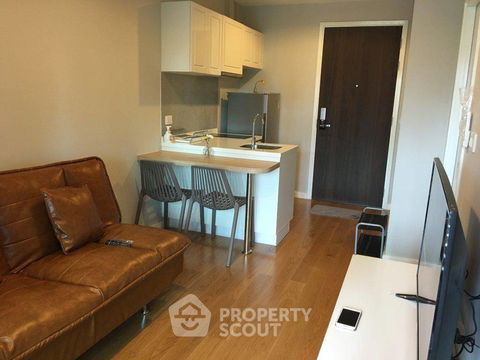 1-BR Condo at Condolette Dwell Sukhumvit 26 near BTS Phrom Phong (ID 882556)
