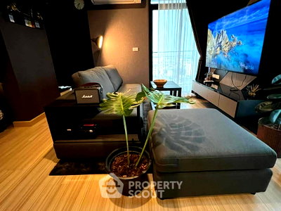 Condos for sale : 2-BR 58 Sqm High-Floor Condo At Bangkok Horizon Sathorn, BTS Saint Louis (ID 2064646)