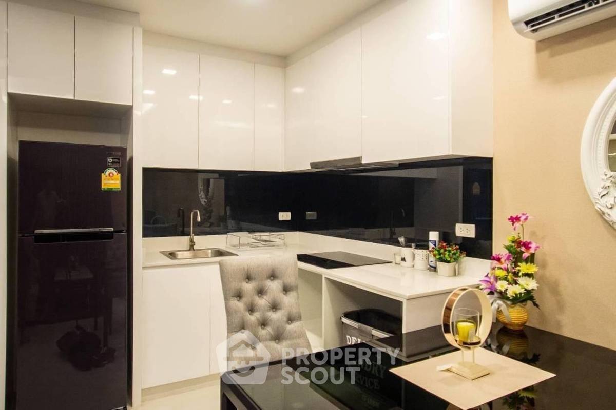 รูป คอนโด 1-ห้องนอน ที่ วัน ทาวเวอร์ พระตำหนัก ใกล้ ถนนพระตำหนัก พัทยา (ID 1454110) - รูปที่ 3/15