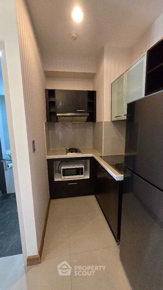 picture 1-BR Condo at The Complete Rajprarop near ARL Ratchaprarop (ID 2021556) - 13/28