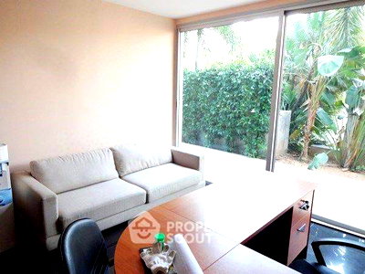 Condos for sale : 1-BR Condo at Club Royal Condominiums close to Sanctuary of Truth (ID 1556705)