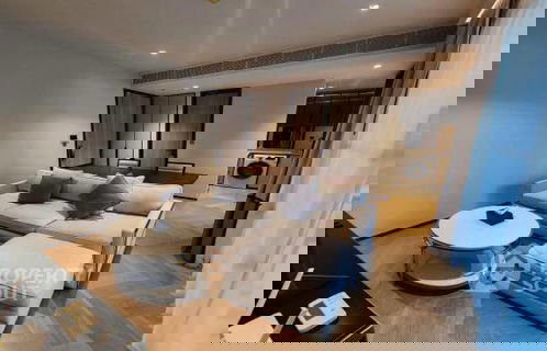 2-BR Condo at The Reserve Sukhumvit 61 near BTS Thong Lor (ID 1899957)