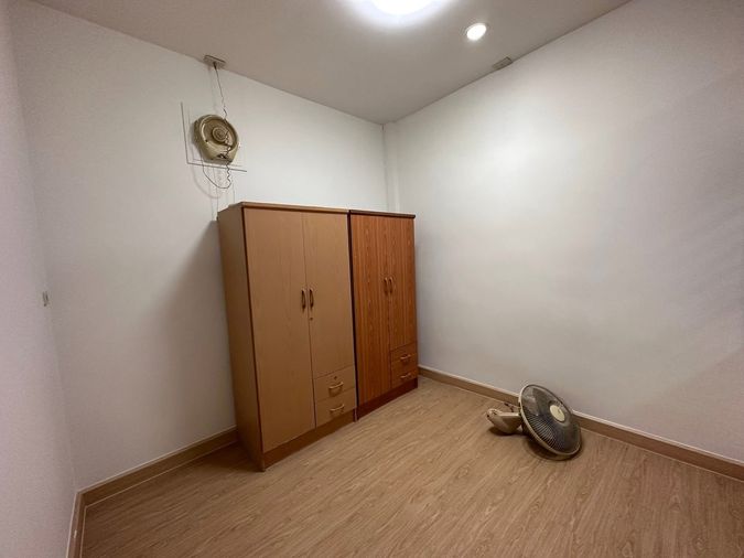 3-bed townhouse for rent, 130 sqm, Din Daeng