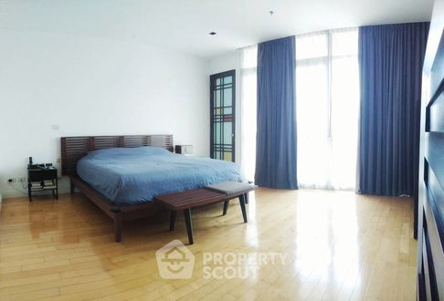 3-BR Condo at Athenee Residence near BTS Phloen Chit (ID 387350)