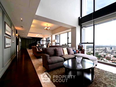 Condos for sale Sathorn Thani Tower : 4-BR Condo at The Met Sathorn near BTS Chong Nonsi (ID 1340023)