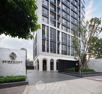 3-BR Condo at Altitude Symphony Charoenkrung near BTS Saphan Taksin (ID 1176831)