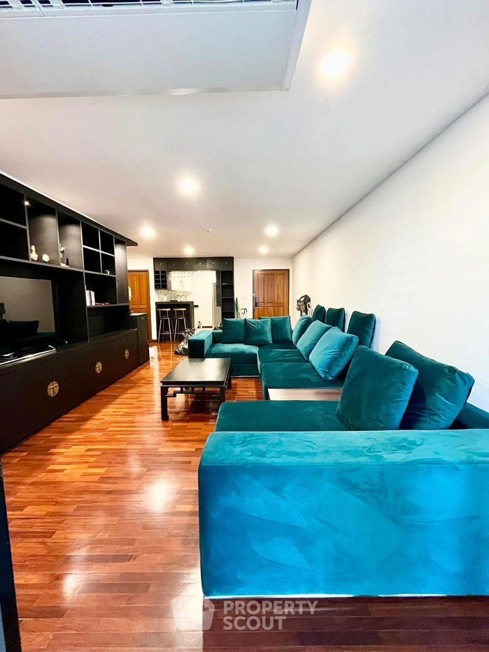 picture 2-BR Condo at Baan Chan Condominium close to Thong Lo (ID 2028265) - 2/15