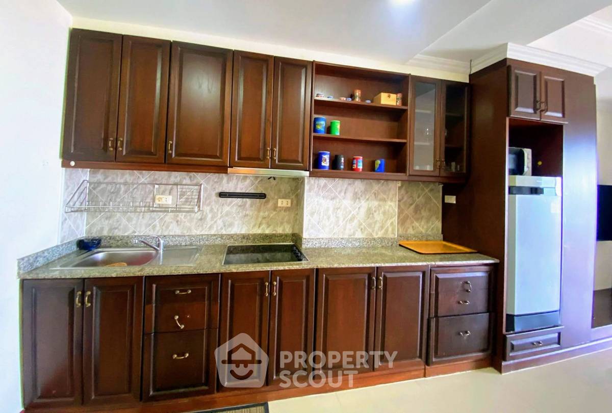 picture 1-BR Condo at View Talay 2 Condominium Jomtien close to Pattaya South (ID 1824264) - 3/19