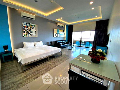 Condos for rent Pattaya-NaKlua Road : Studio Condo at Wong Amat Beach Resort Privacy close to Naklua (ID 1873506)