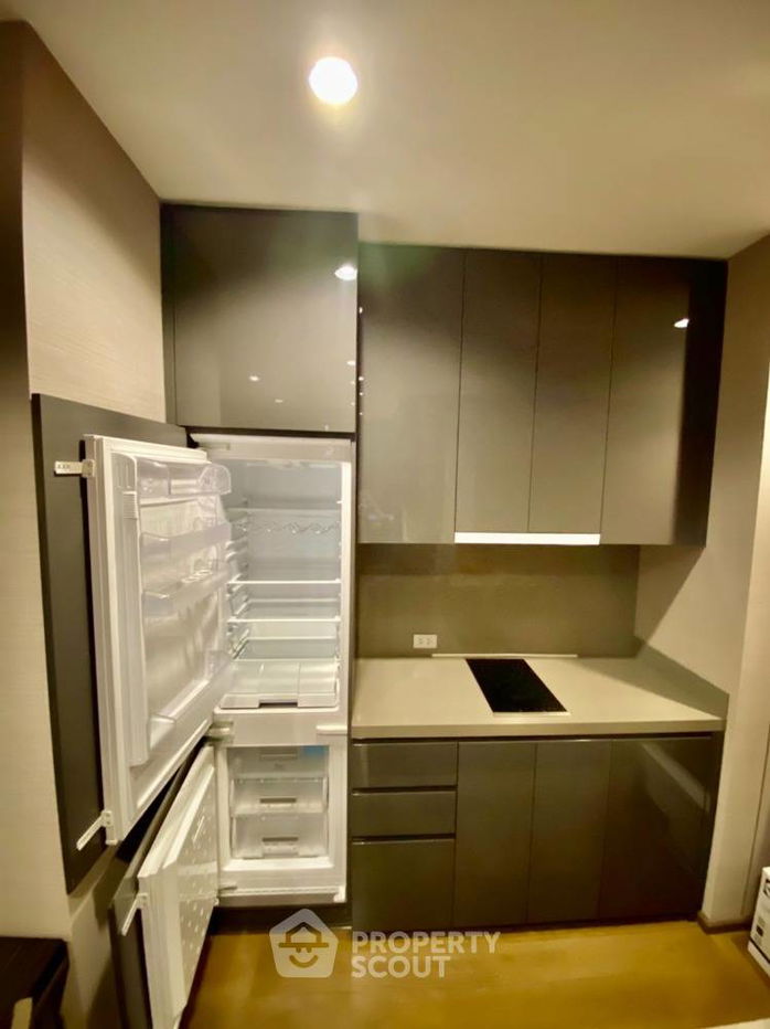 picture 2-BR Condo at The Diplomat Sathorn near BTS Surasak (ID 1815217) - 3/15