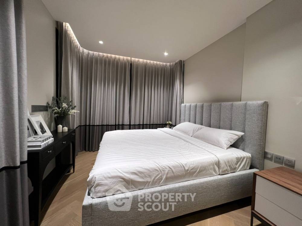 picture 2-BR Condo at The Reserve Sukhumvit 61 near BTS Thong Lor (ID 1092205) - 2/9