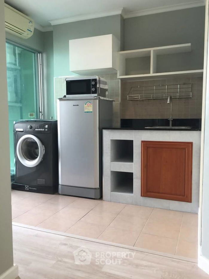 รูป คอนโด 1-ห้องนอน ที่ ลุมพินี วิลล์ ลาดพร้าว - โชคชัย 4 ใน สะพานสอง (ID 2137749) - รูปที่ 6/13