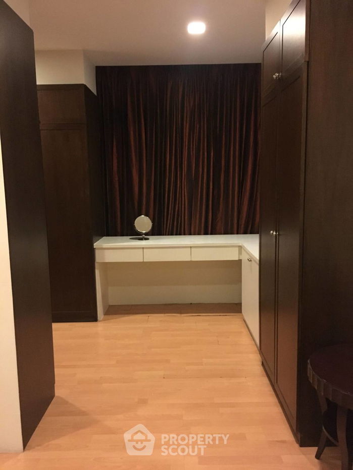 picture 3-BR Condo at Nusasiri Grand Condominium near BTS Ekkamai (ID 514536) - 11/23
