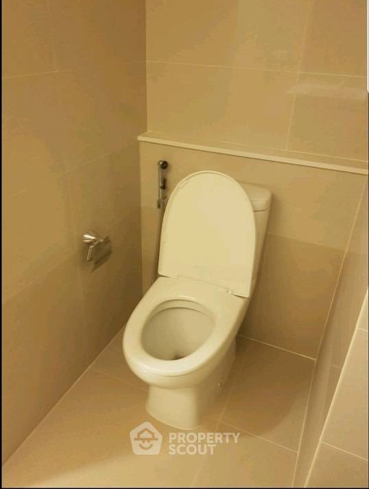 picture 1-BR Condo at Focus Ploenchit near BTS Nana (ID 494459) - 7/14