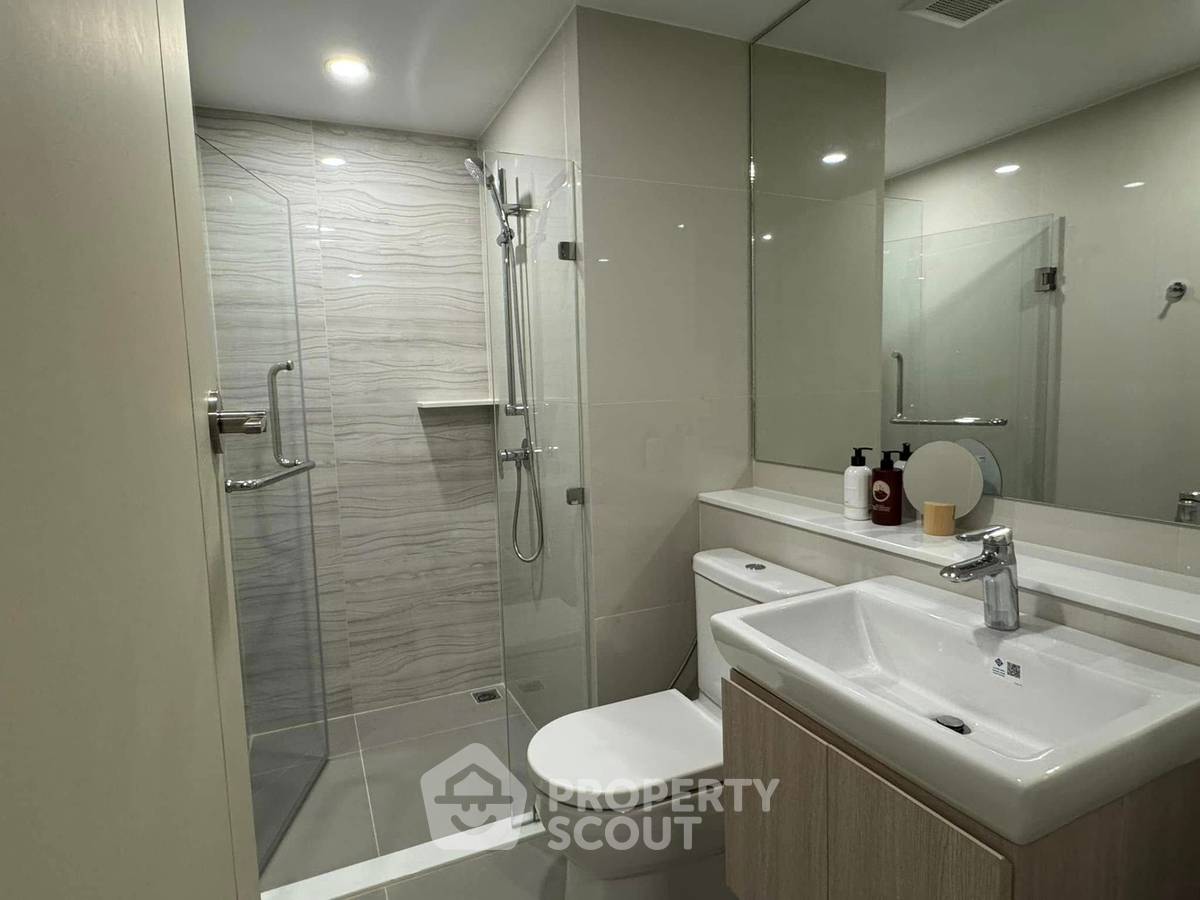 picture 2-BR Duplex at LIFE Rama 4 - Asoke near MRT Queen Sirikit National Convention Centre (ID 1980159) - 7/11