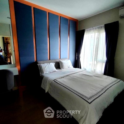 Condos for sale : 45 Sqm 1-BR Condo At The Crest Sukhumvit 34, 200m to BTS Thong Lor (ID 1861980)