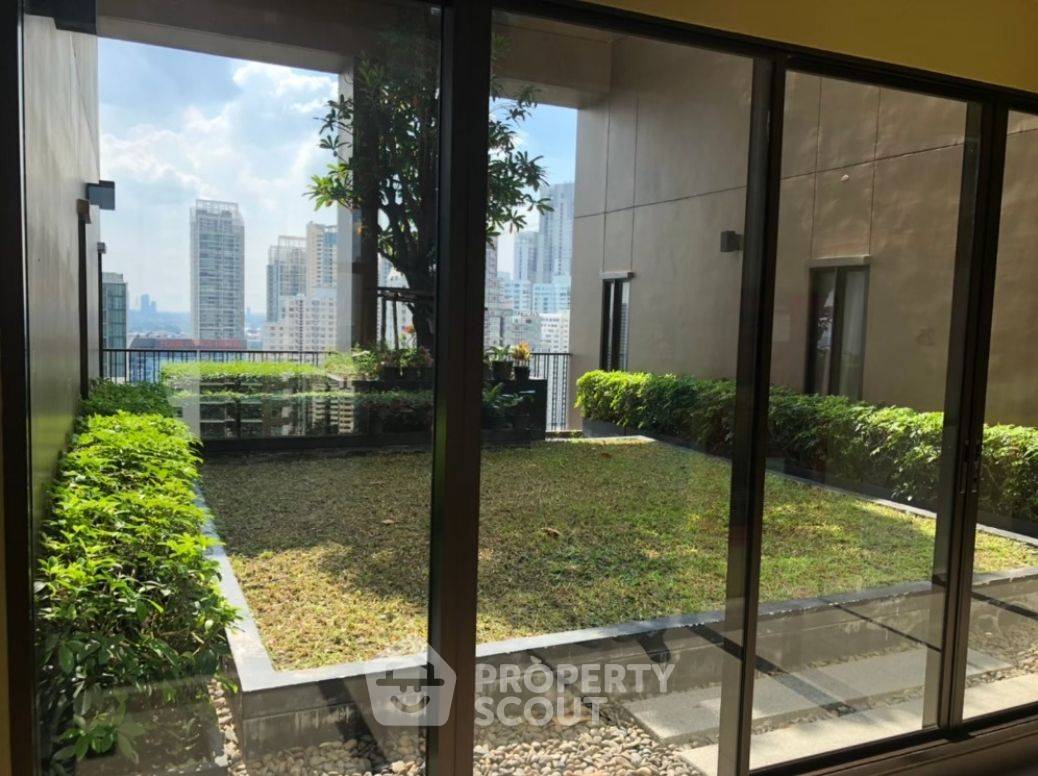 picture 1-BR Condo at Noble Refine Prompong near BTS Phrom Phong (ID 1316488) - 12/12