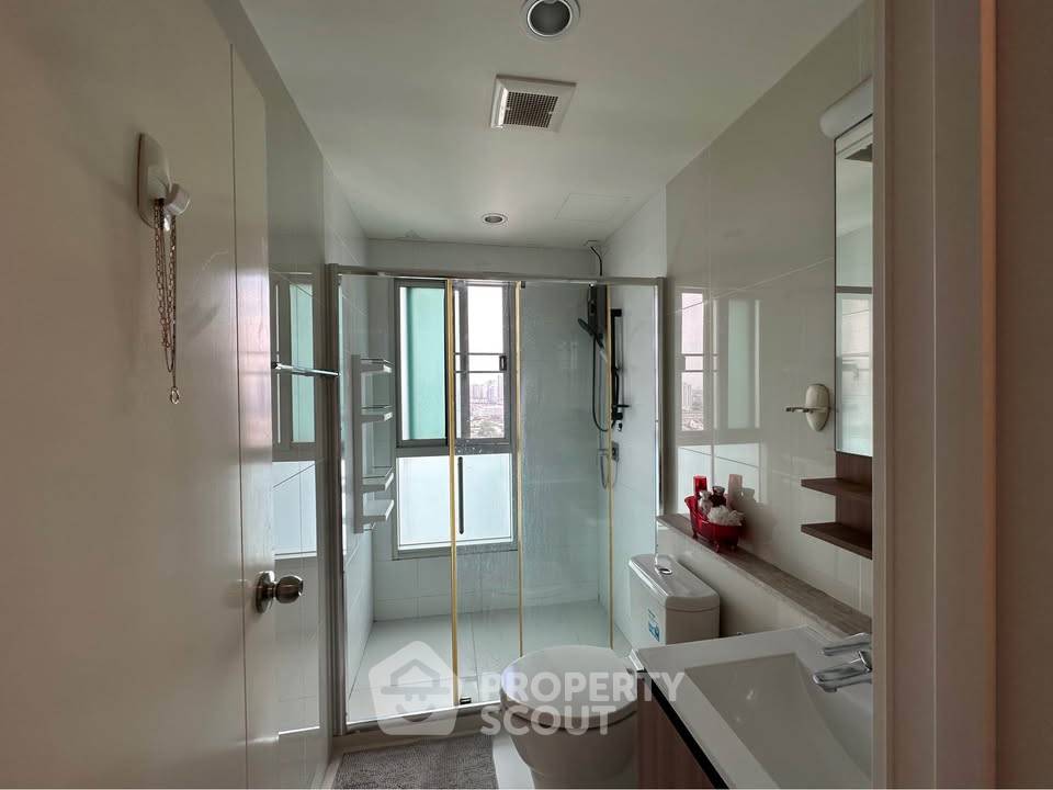 picture 2-BR Condo at Fuse Chan-Sathorn close to Thanon Chan (ID 2182327) - 15/15