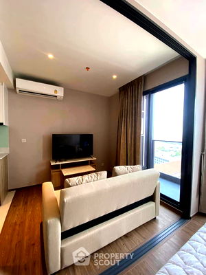 Condos for sale North Pattaya Road : 1-BR Condo at Once Pattaya close to Pattaya North (ID 2188732)