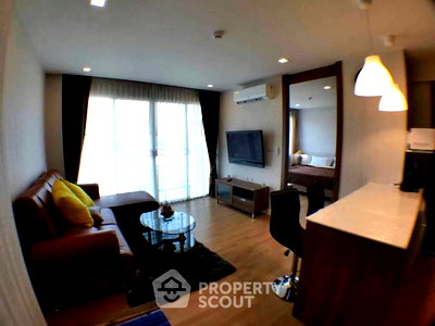 Condos for sale Robinson Sriracha : 1-BR Condo at Greenlake Condo Sriracha in Surasak (ID 954521)