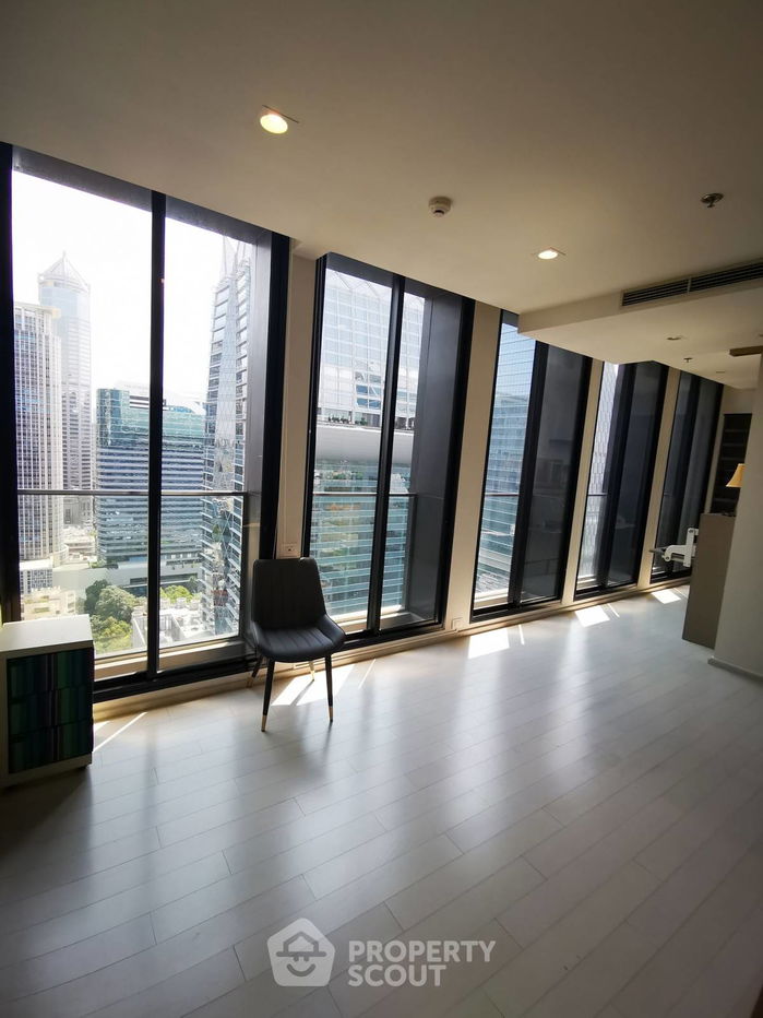 picture 2-BR Condo at Noble Ploenchit near BTS Phloen Chit (ID 748071) - 14/35
