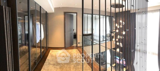 2-BR Condo at The Lofts Ekkamai near BTS Ekkamai (ID 387533)