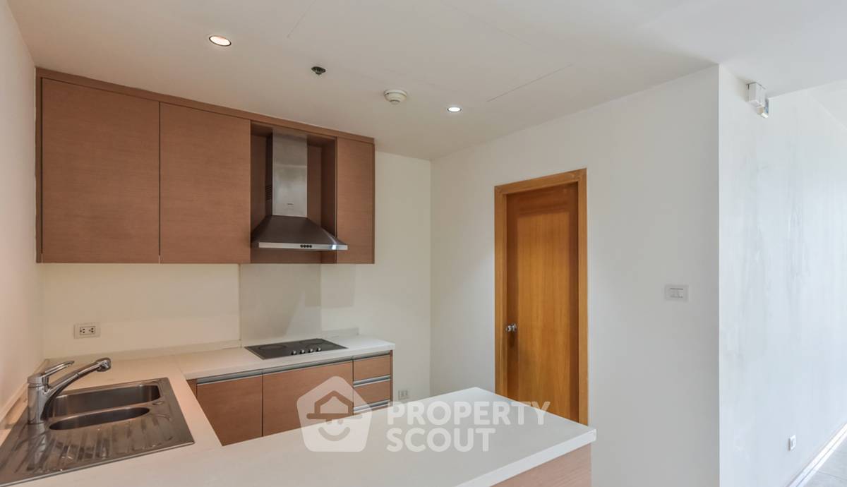 picture 2-BR Condo at The Empire Place near BTS Saint Louis (ID 1940765) - 2/14