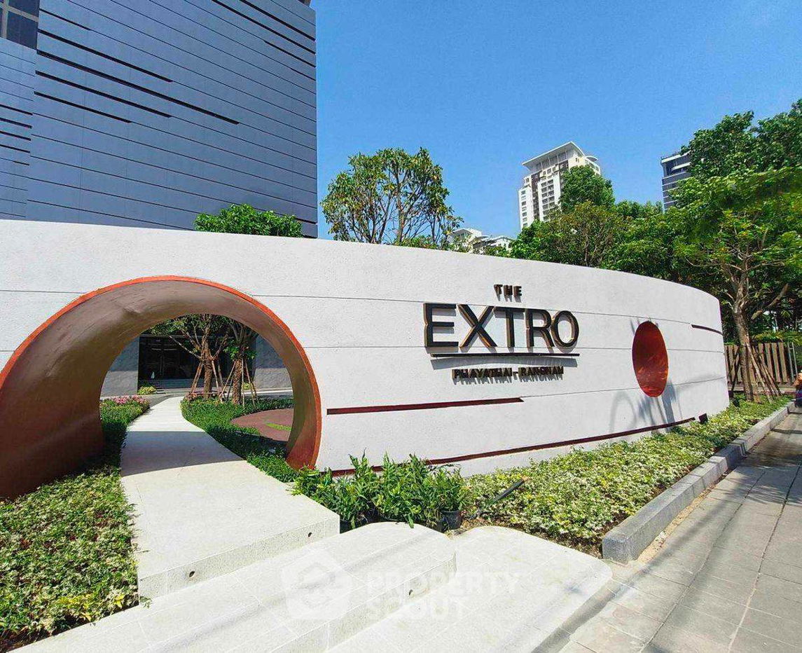 picture 1-BR Condo at The Extro Phayathai–Rangnam near BTS Victory Monument (ID 2084006) - 4/11