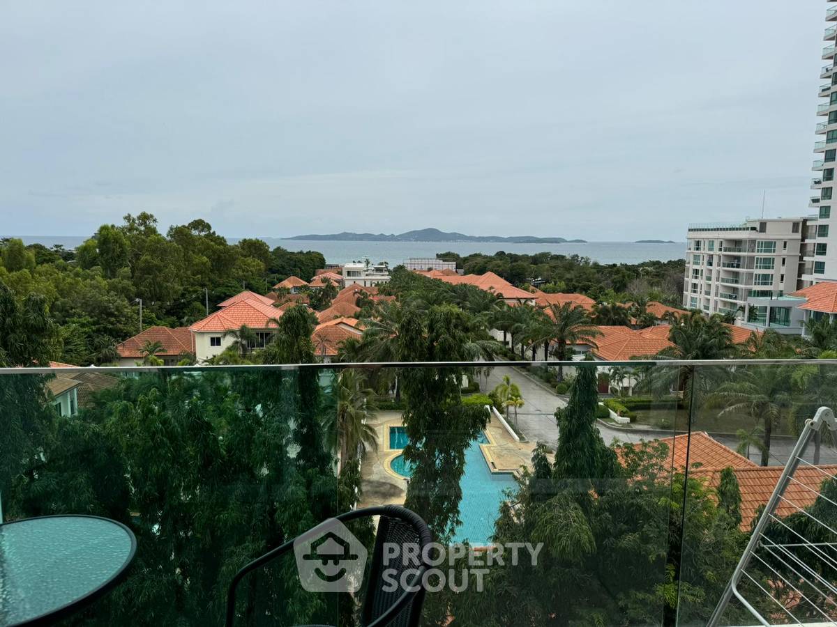 picture 2-BR Condo at Sunset Boulevard Residence 2 close to Phratamnak (ID 2056108) - 22/30