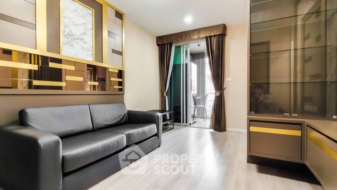 picture 1-BR Condo at Metroluxe Rama 4 near BTS Ekkamai (ID 566102) - 1/19