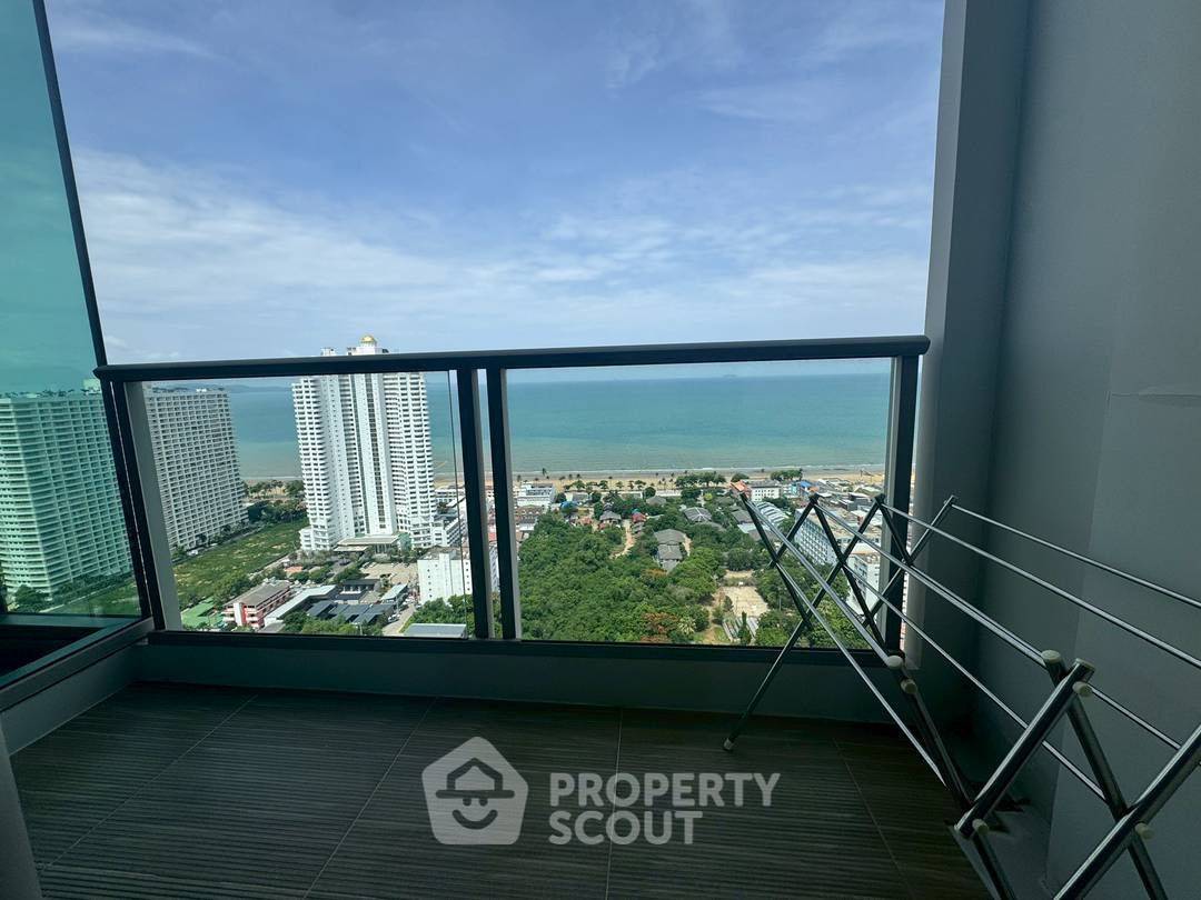 picture 1-BR Condo at The Riviera Jomtien close to Jomtien Beach (ID 2168074) - 10/17