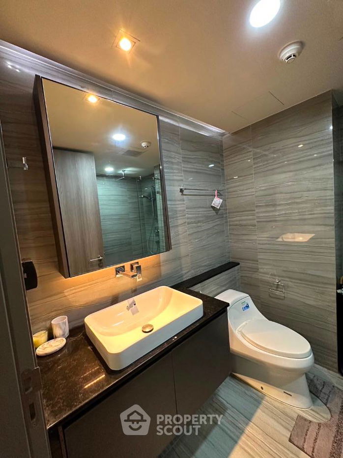 picture 2-BR Condo at Klass Sarasin Rajdamri near BTS Ratchadamri (ID 1799356) - 4/4