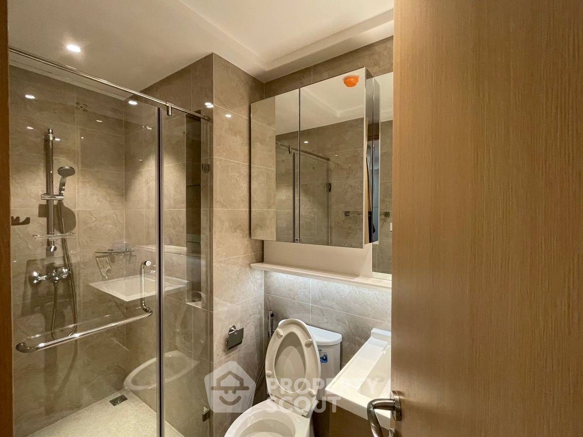 รูป คอนโด 1-ห้องนอน ที่ รีเกิล สาทร - นราธิวาส ใกล้ ถนนนราธิวาสราชนครินทร์ (ID 1527889) - รูปที่ 7/8